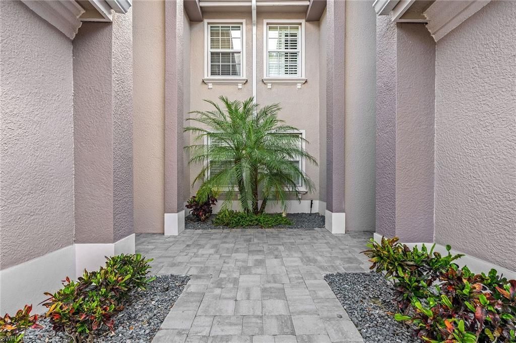 9290 Triana Ter, Unit 243, Fort Myers, FL 33912 Photo