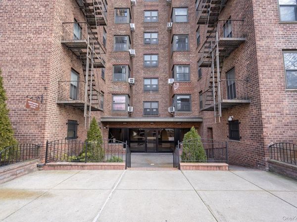 32-25 88 St., Unit 510, East Elmhurst, NY 11369