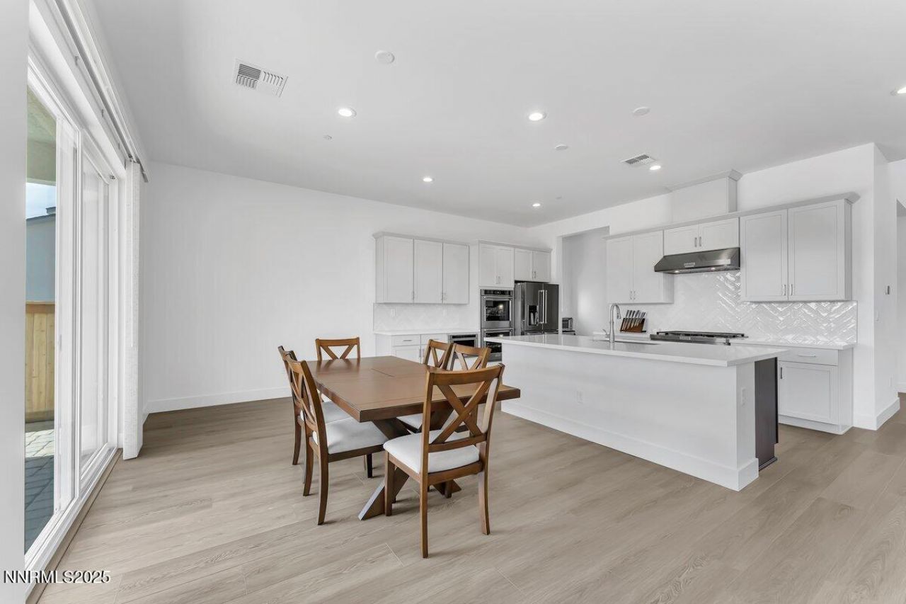 396 Pah Rah Rdg Drive, Sparks, NV 89441 Photo