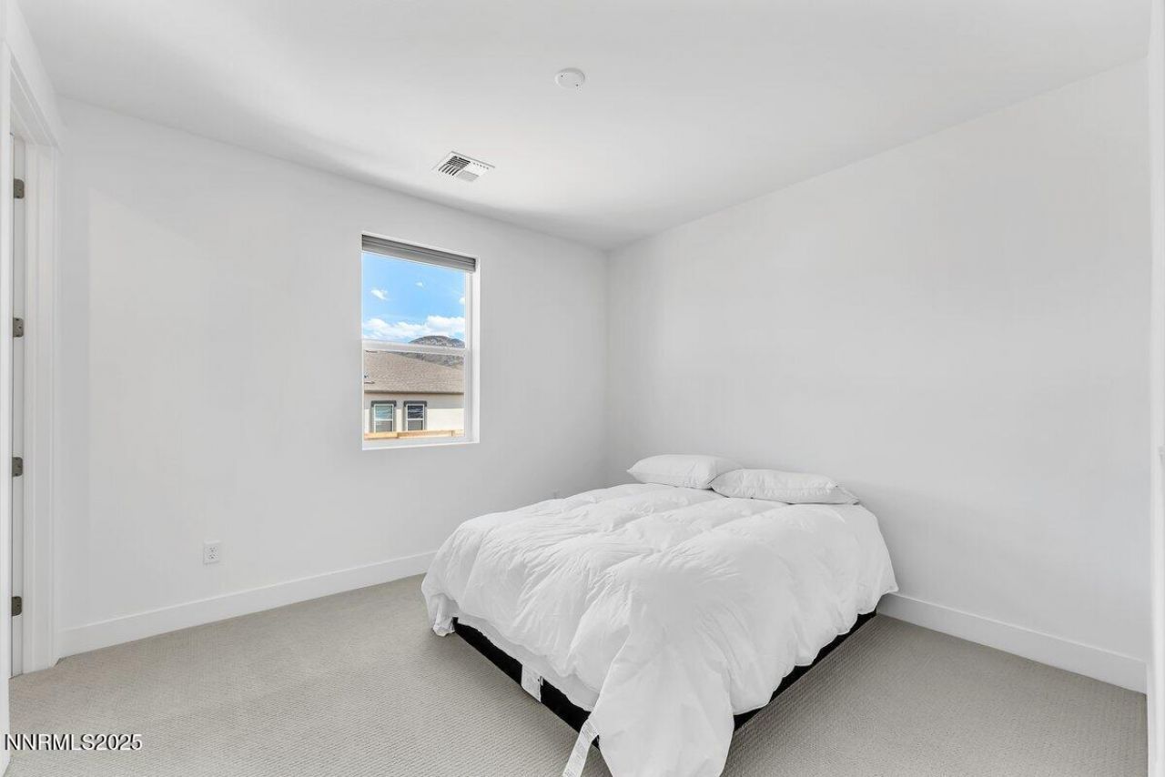 396 Pah Rah Rdg Drive, Sparks, NV 89441 Photo