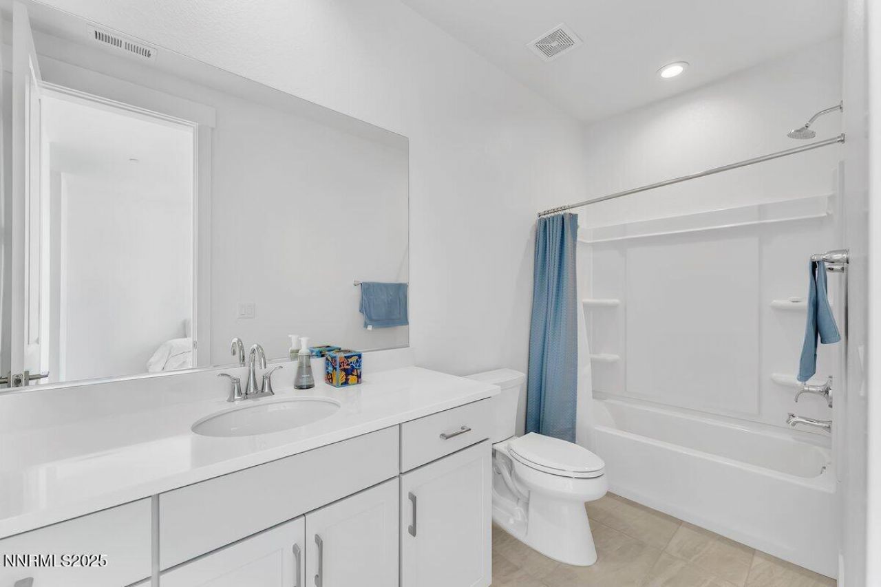 396 Pah Rah Rdg Drive, Sparks, NV 89441 Photo