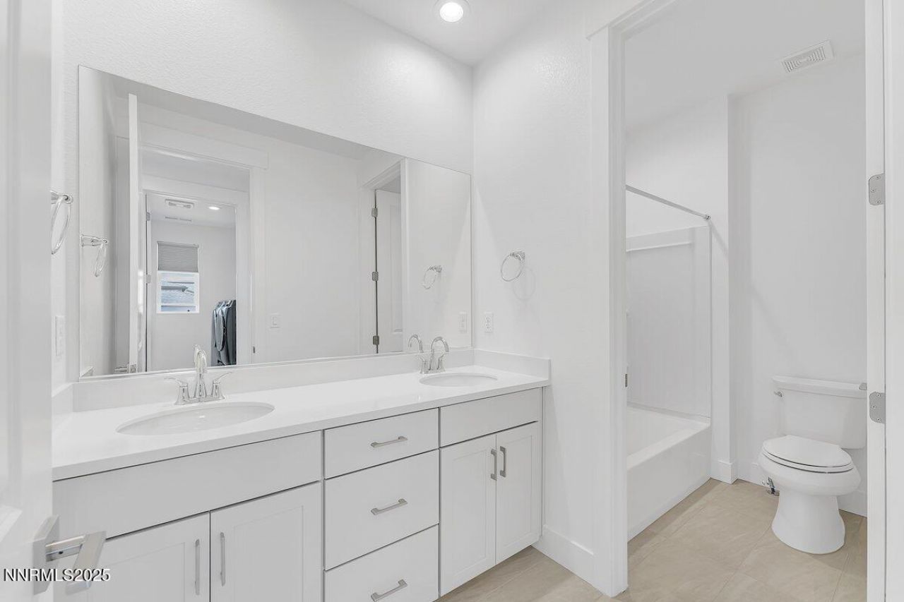 396 Pah Rah Rdg Drive, Sparks, NV 89441 Photo