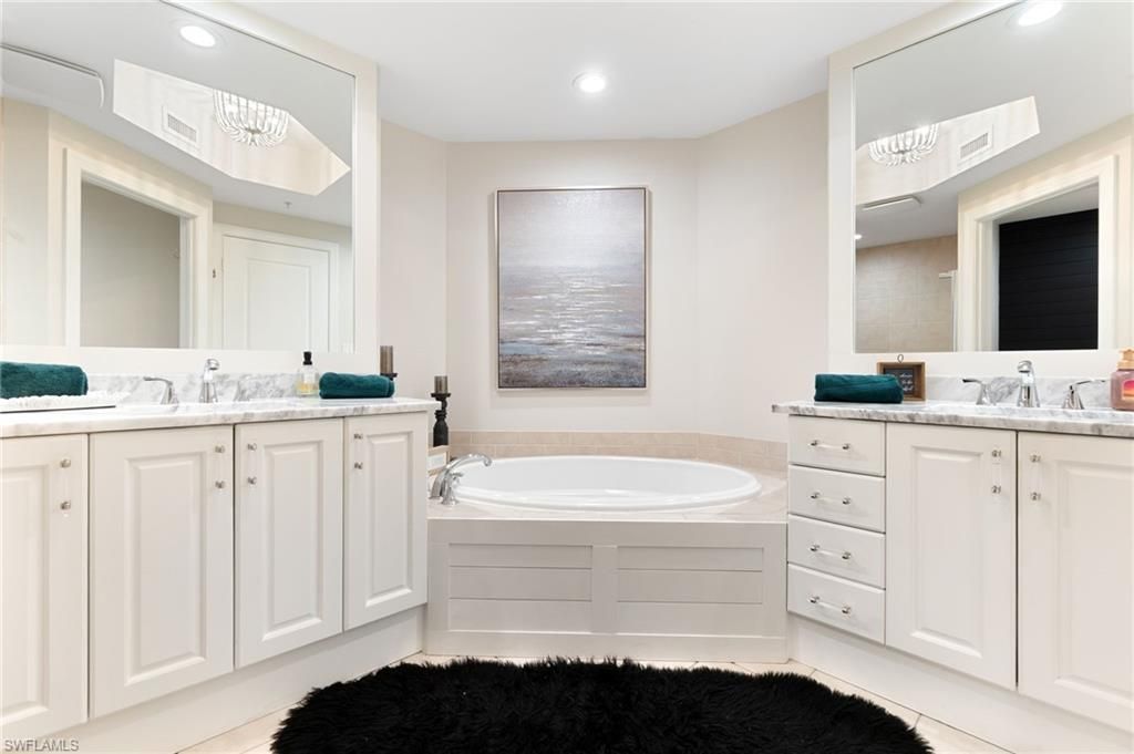 4751 West Bay Blvd, Unit 1002, Estero, FL 33928 Photo