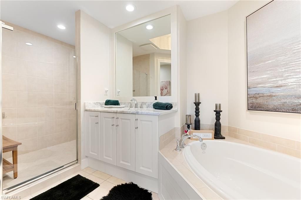 4751 West Bay Blvd, Unit 1002, Estero, FL 33928 Photo