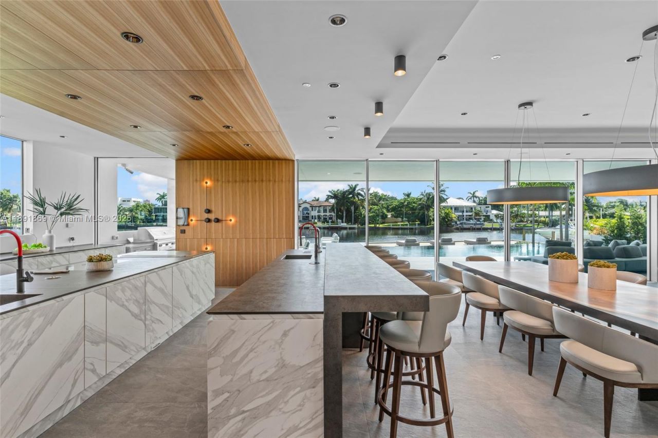 2131 NE 15th St, Fort Lauderdale, FL 33304 Photo