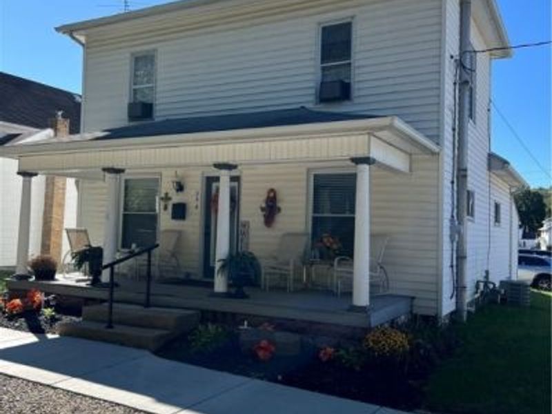 346 N Bridge Street, Newcomerstown, OH 43832 Photo 2