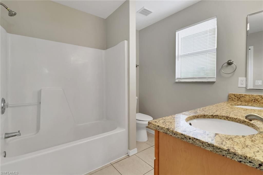 1121 SW 9th Ave, Cape Coral, FL 33991 Photo