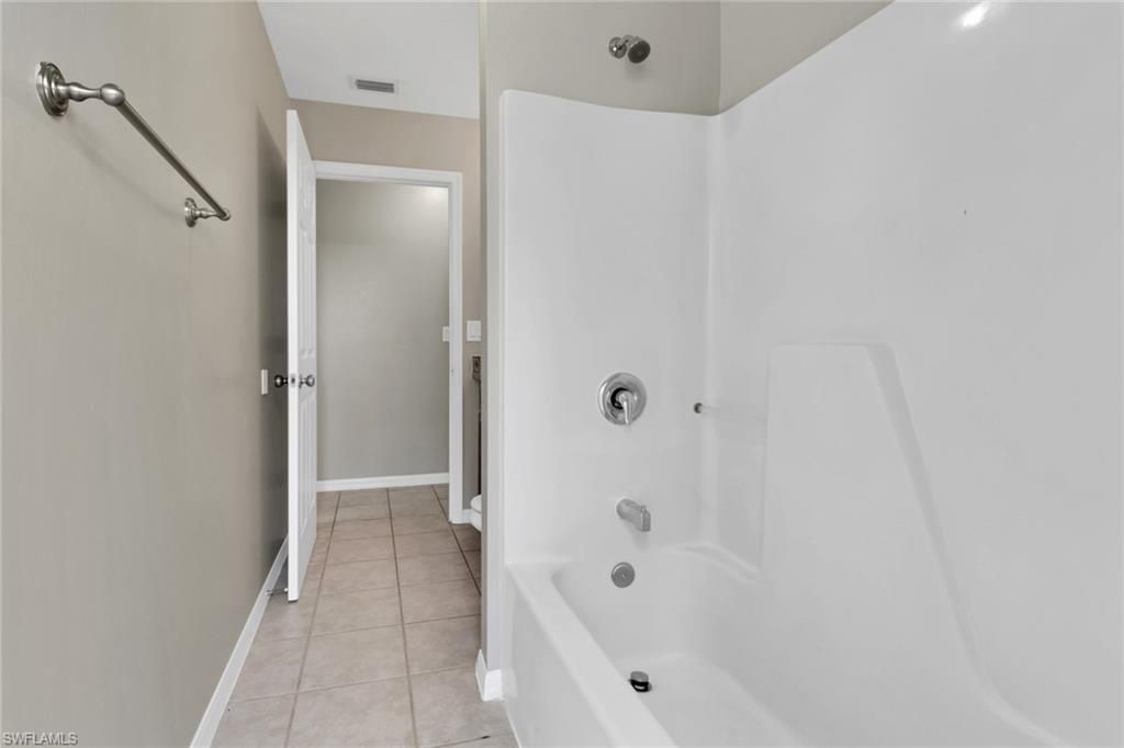 1121 SW 9th Ave, Cape Coral, FL 33991 Photo