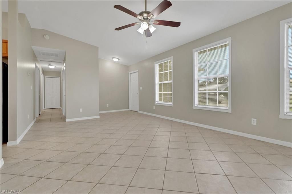 1121 SW 9th Ave, Cape Coral, FL 33991 Photo