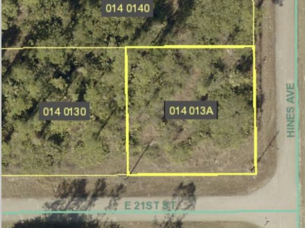 3700 E 21st Street, Alva, FL 33920