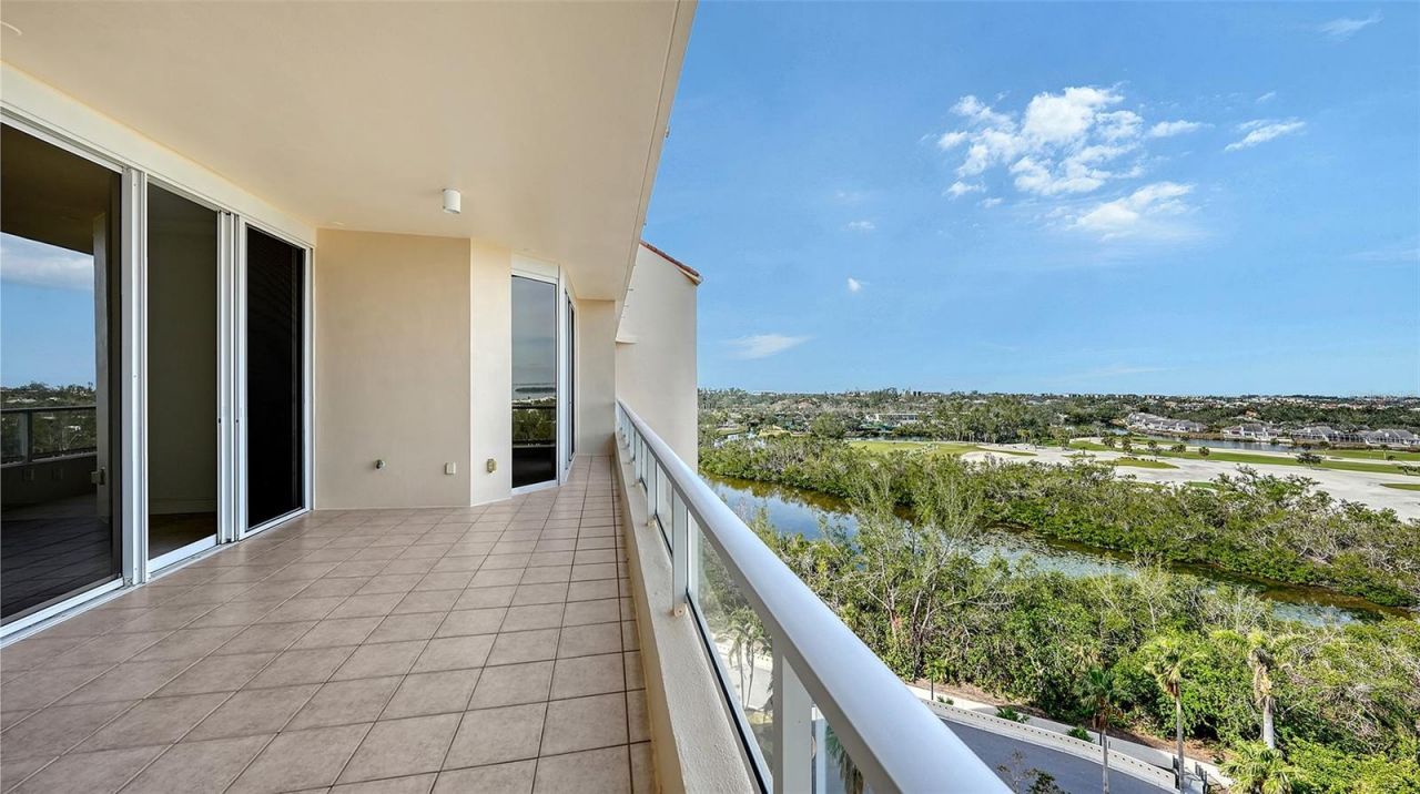 3010 Grand Bay Boulevard, Unit 493, Longboat Key, FL 34228 Photo