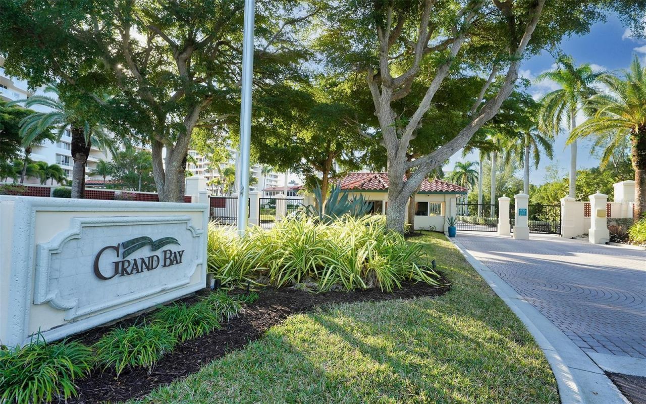 3010 Grand Bay Boulevard, Unit 493, Longboat Key, FL 34228 Photo