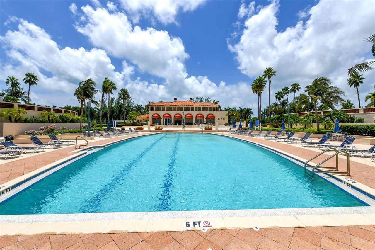 3010 Grand Bay Boulevard, Unit 493, Longboat Key, FL 34228 Photo