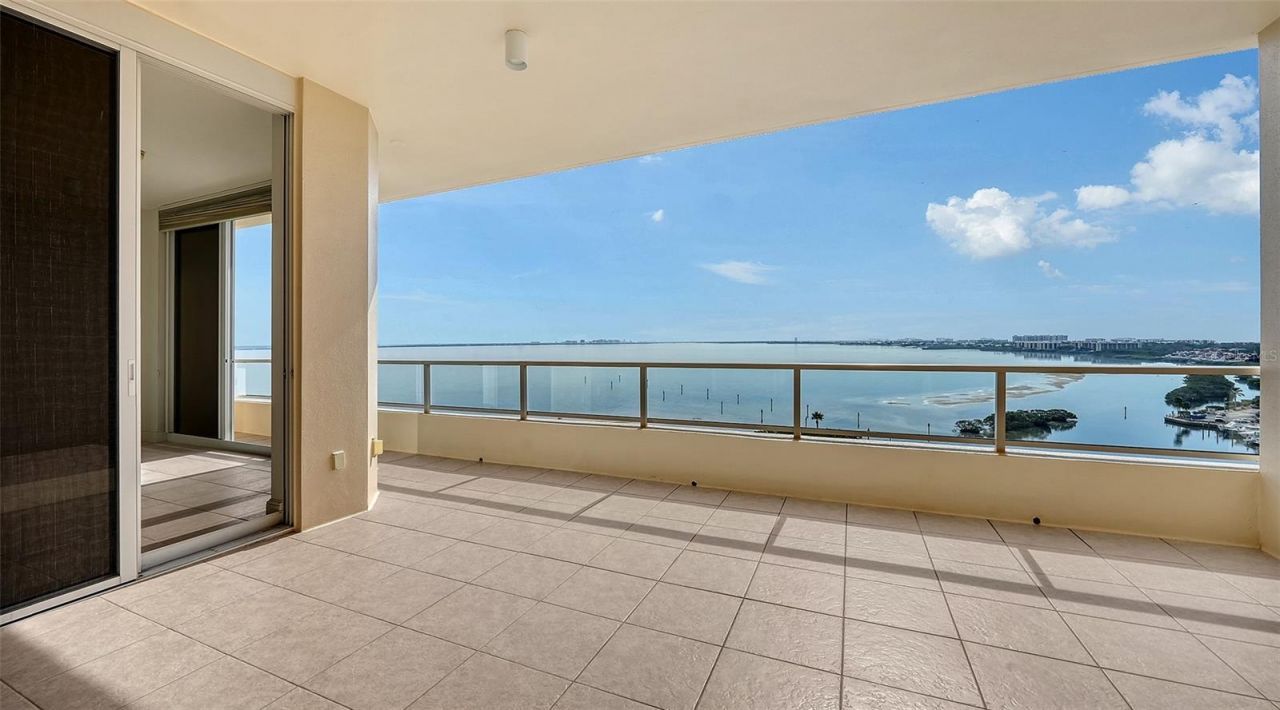 3010 Grand Bay Boulevard, Unit 493, Longboat Key, FL 34228 Photo