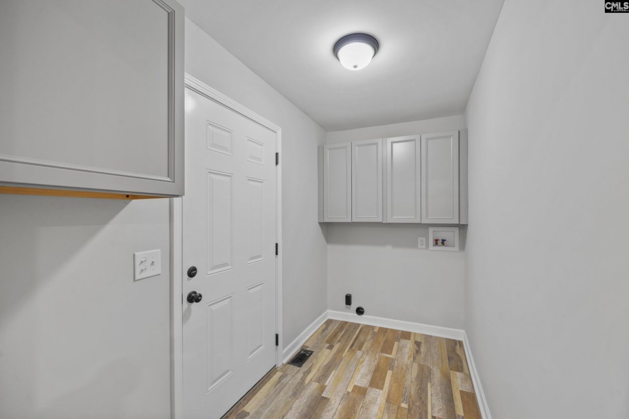 818 Motley Road Photo 17