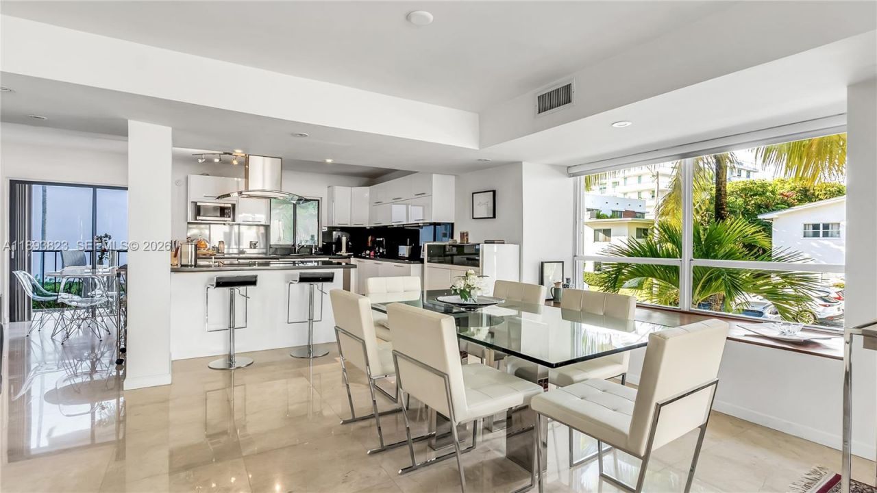 10090 Bay Harbor Ter, Unit 10090, Bay Harbor Islands, FL 33154 Photo