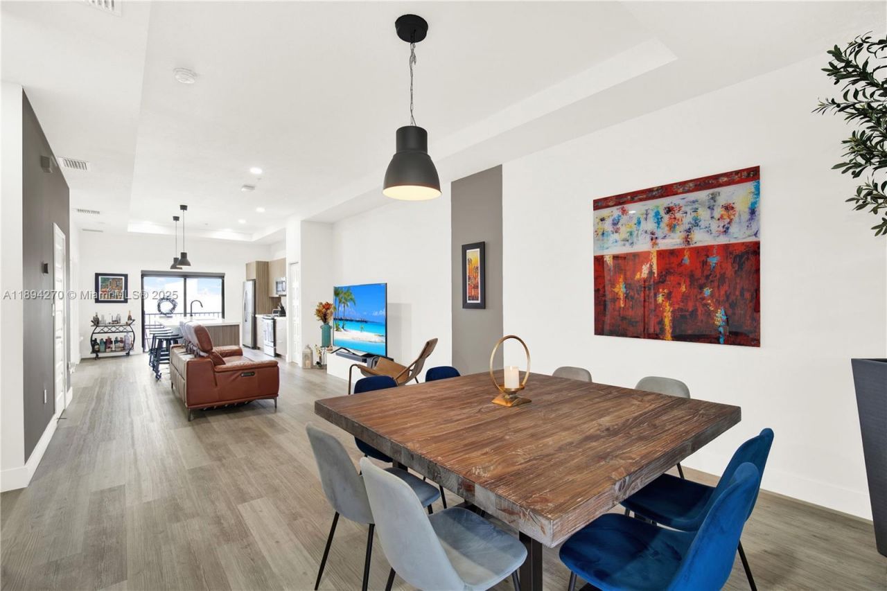 7819 NW 104th Ave, Unit 37, Doral, FL 33178 Photo