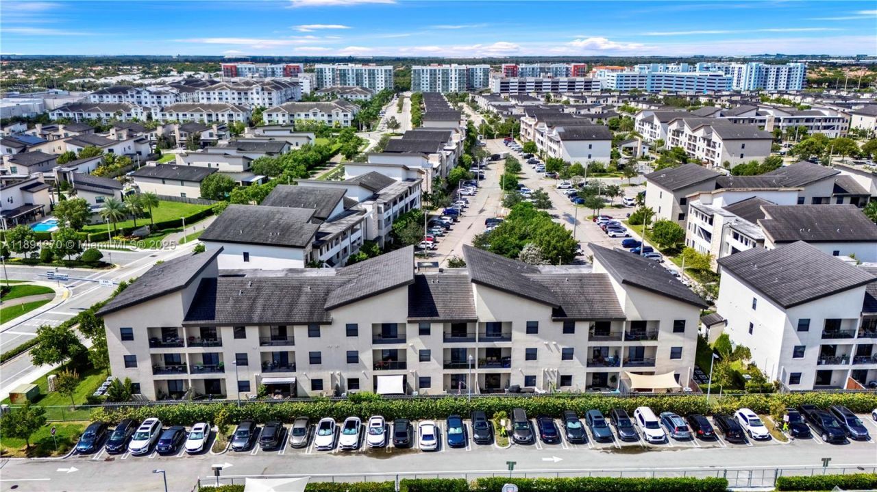 7819 NW 104th Ave, Unit 37, Doral, FL 33178 Photo