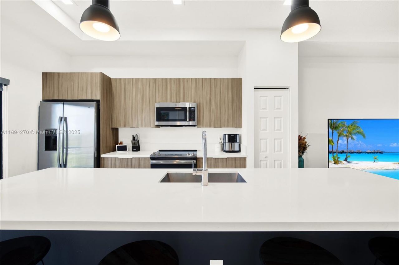 7819 NW 104th Ave, Unit 37, Doral, FL 33178 Photo