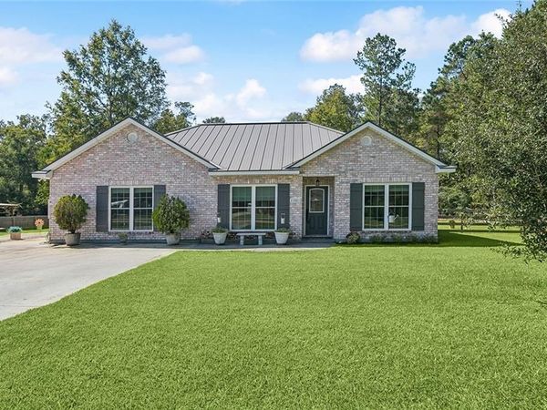 11081 MARTIN Lane, Tickfaw, LA 70466