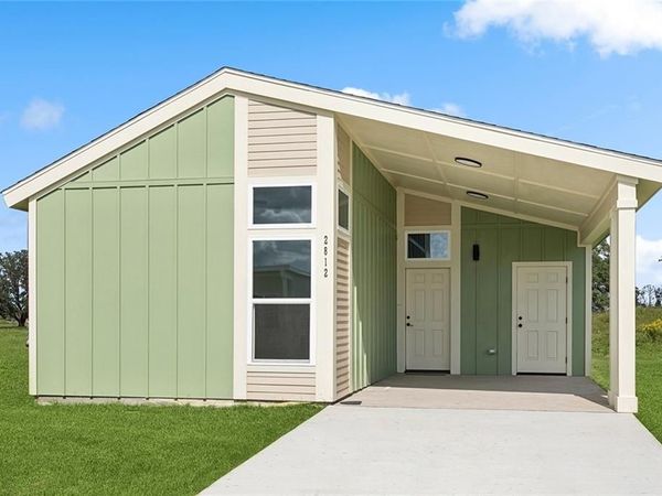 2812 LIVE OAK Drive, Terrytown, LA 70056