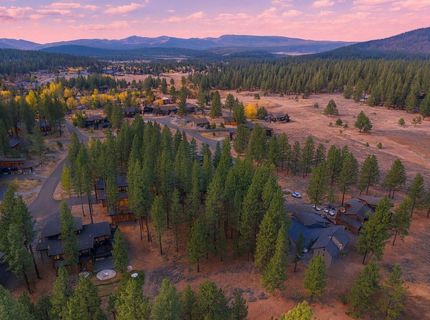 10703 Winchester Court, Truckee, CA 96161 Photo