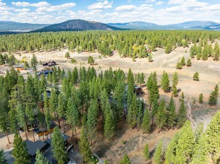 10703 Winchester Court, Truckee, CA 96161 Photo