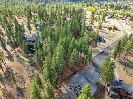10703 Winchester Court, Truckee, CA 96161 Photo