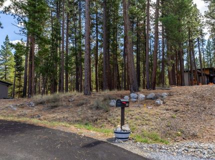 10703 Winchester Court, Truckee, CA 96161 Photo