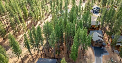 10703 Winchester Court, Truckee, CA 96161 Photo