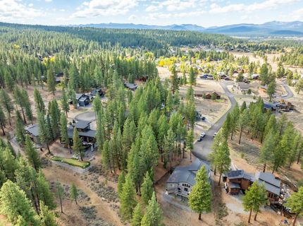 10703 Winchester Court, Truckee, CA 96161 Photo