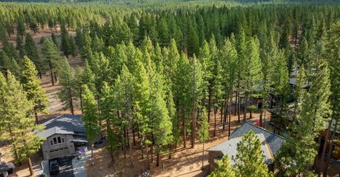 10703 Winchester Court, Truckee, CA 96161 Photo