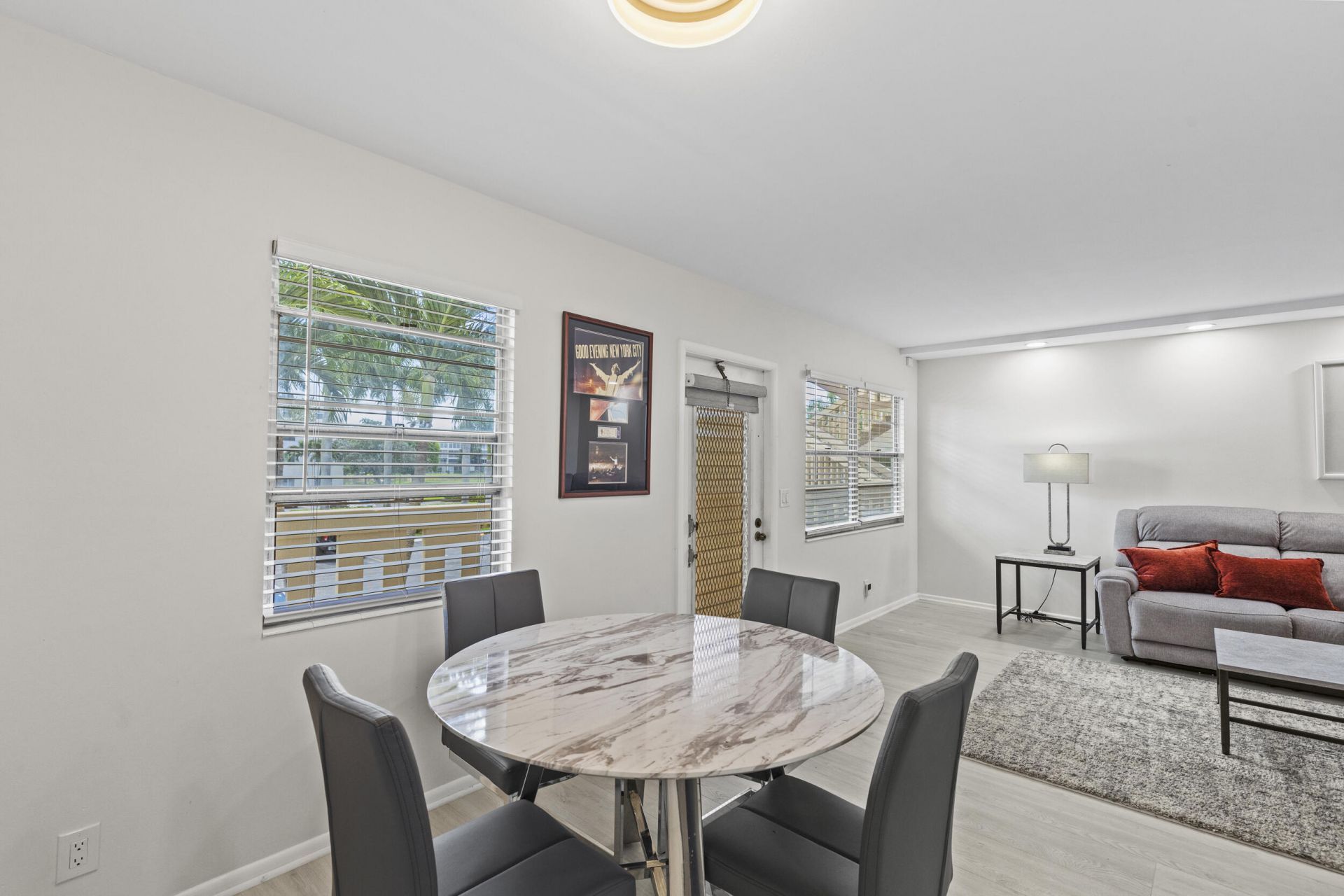 2069 Guildford D, Boca Raton, FL 33434 Photo