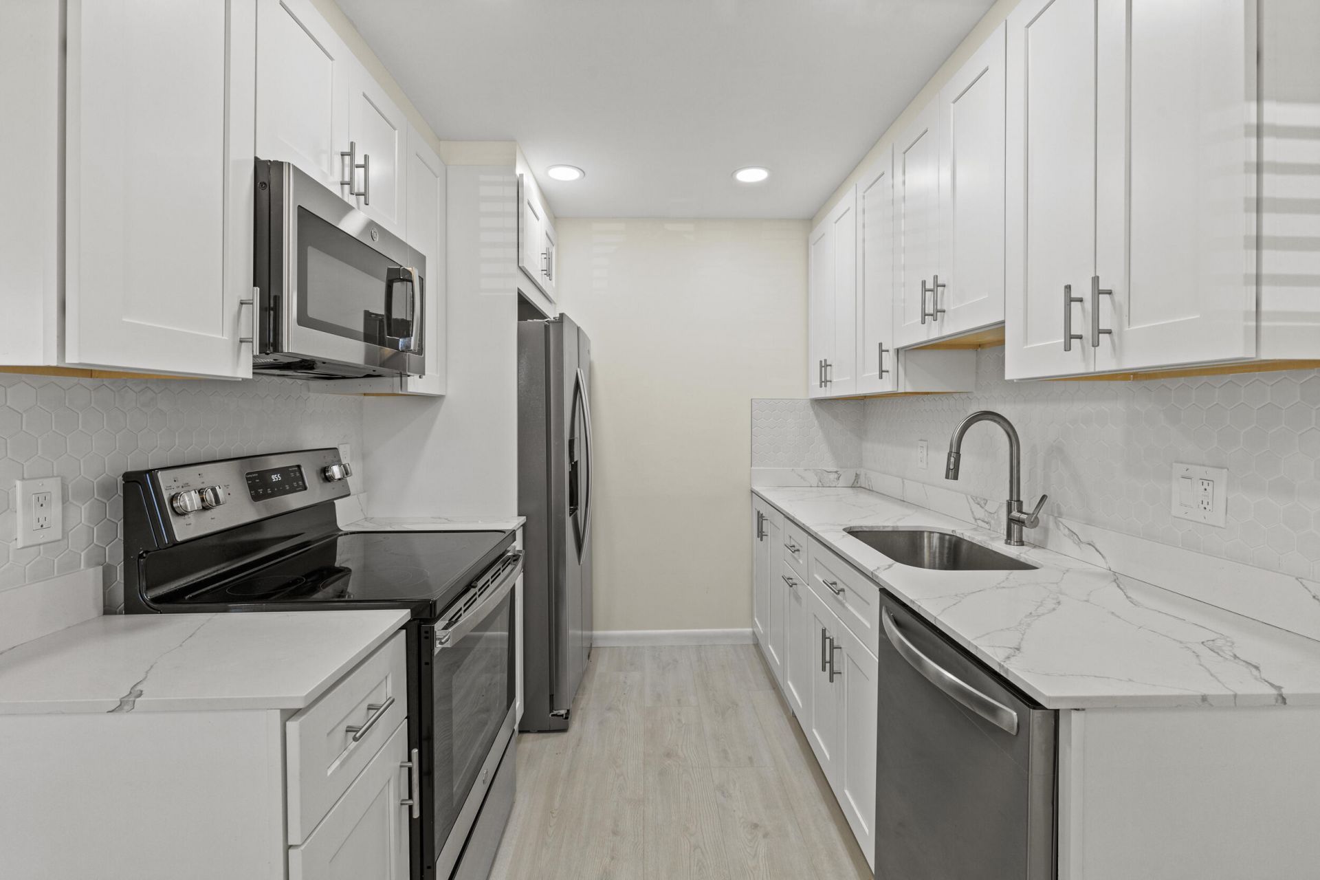 2069 Guildford D, Boca Raton, FL 33434 Photo