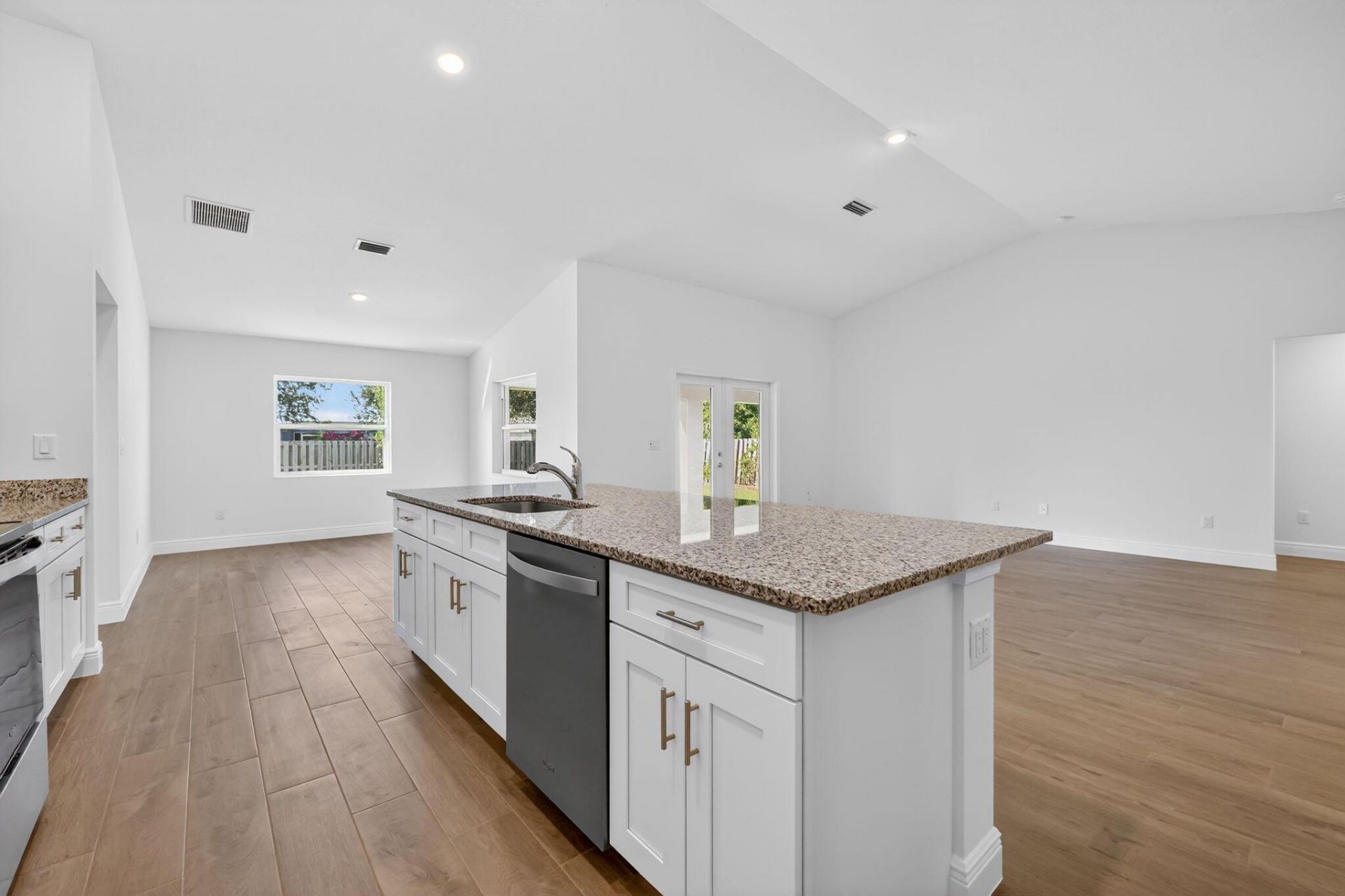 3474 SW Funtuna Street, Port Saint Lucie, FL 34953 Photo