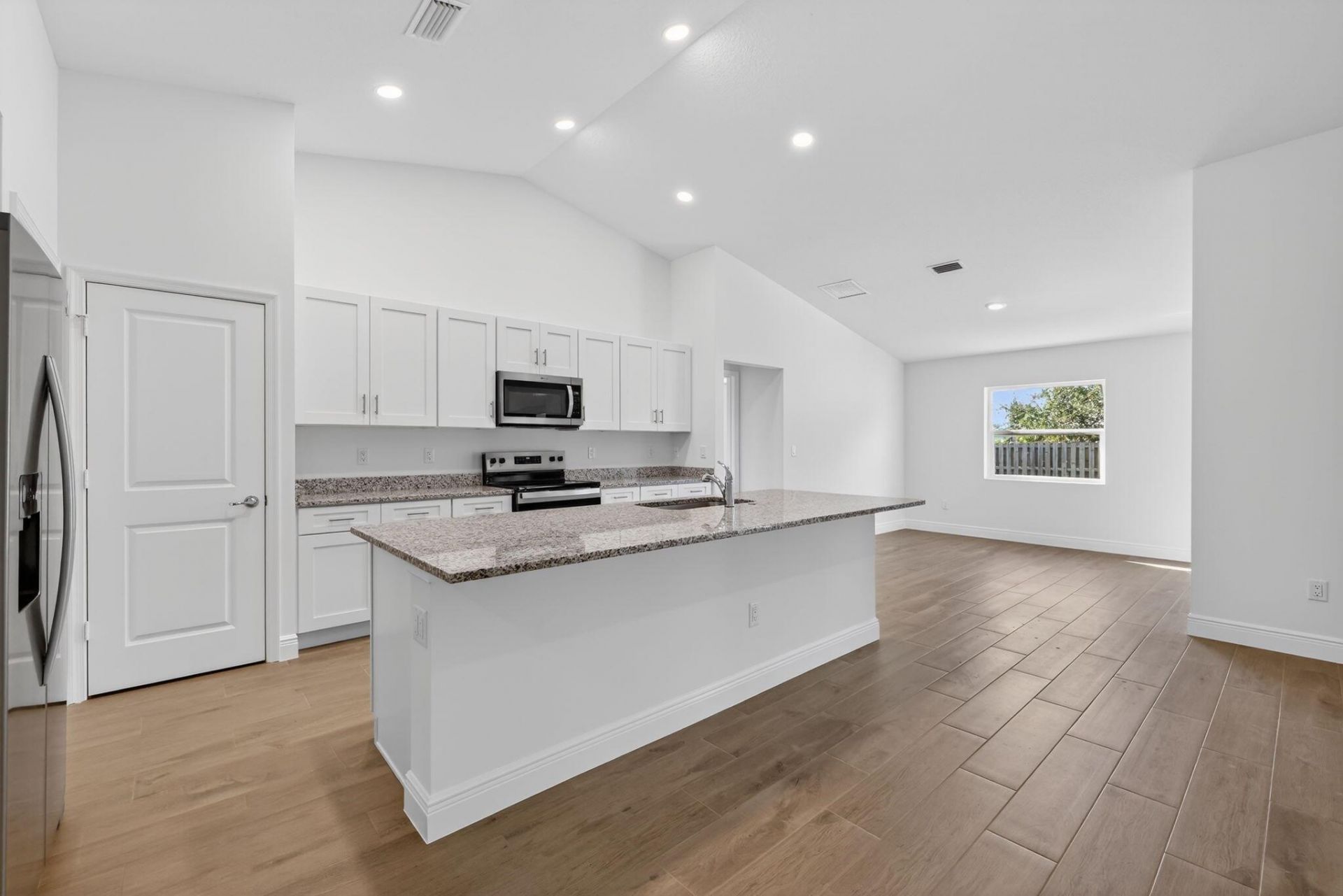 3474 SW Funtuna Street, Port Saint Lucie, FL 34953 Photo