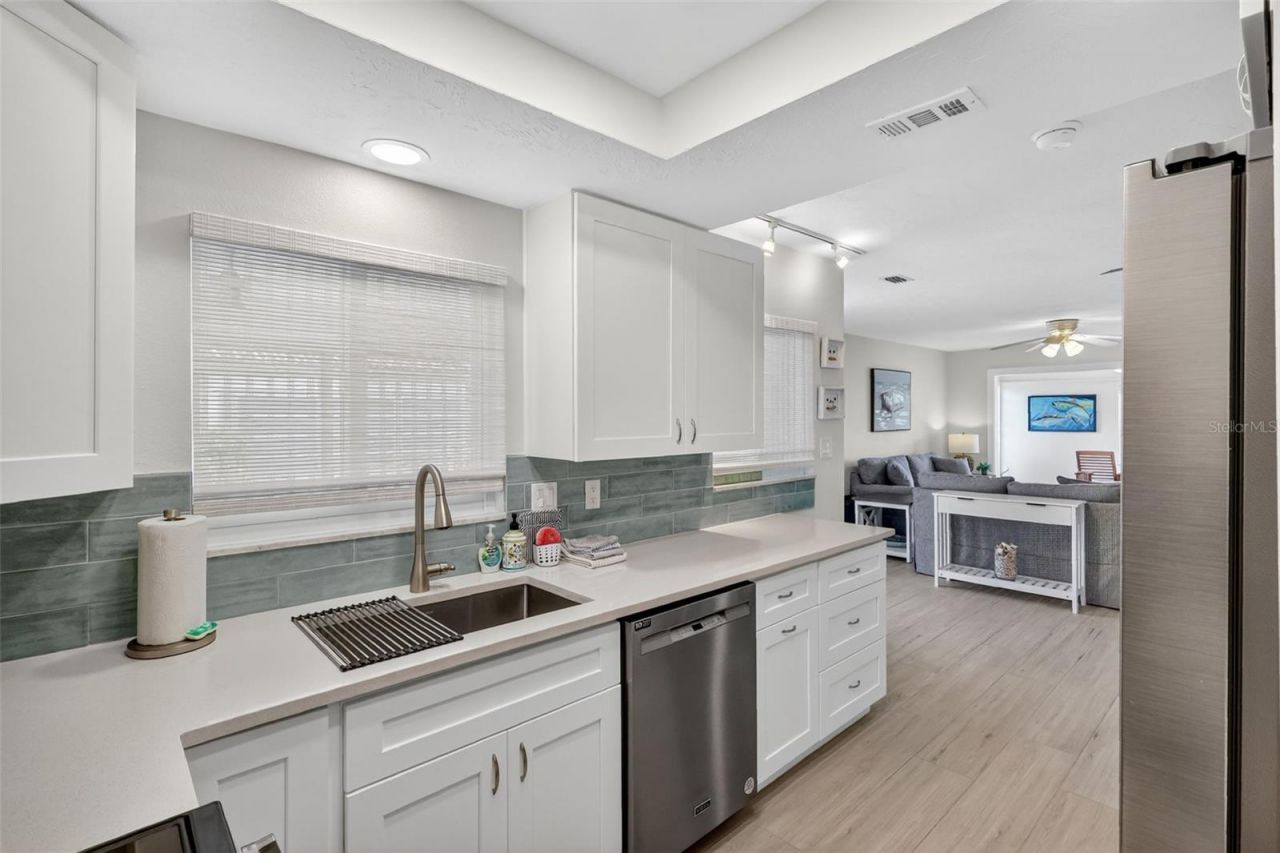 161 Vista Hermosa Circle, Unit 26-A, Sarasota, FL 34242 Photo