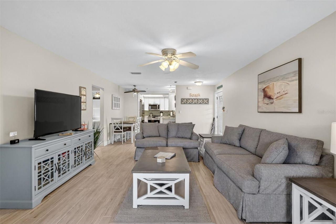 161 Vista Hermosa Circle, Unit 26-A, Sarasota, FL 34242 Photo