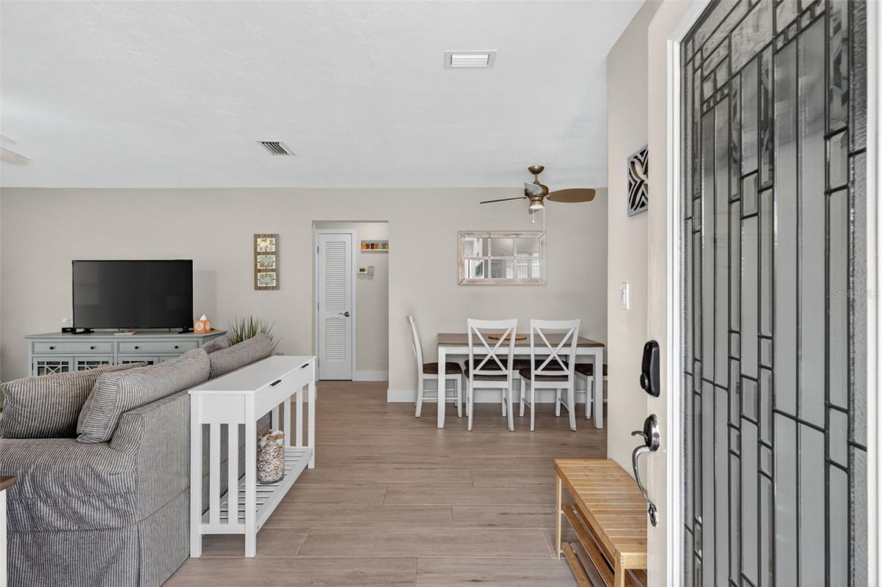 161 Vista Hermosa Circle, Unit 26-A, Sarasota, FL 34242 Photo