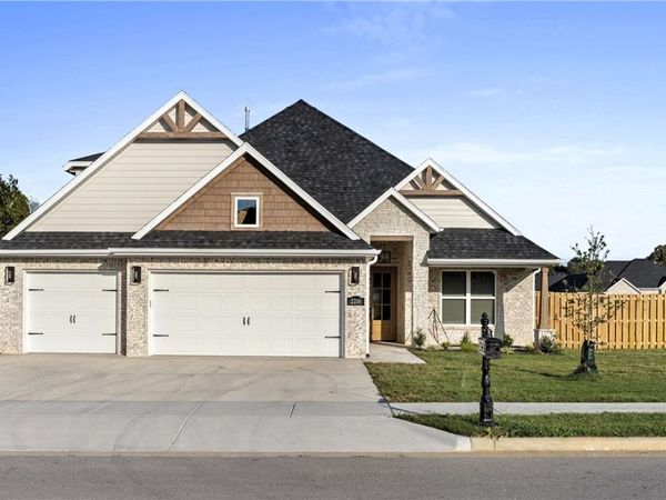 2200 Bergman Road, Pea Ridge, AR 72751