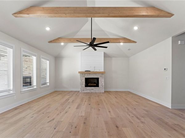 1501 Josephine Drive, Centerton, AR 72719
