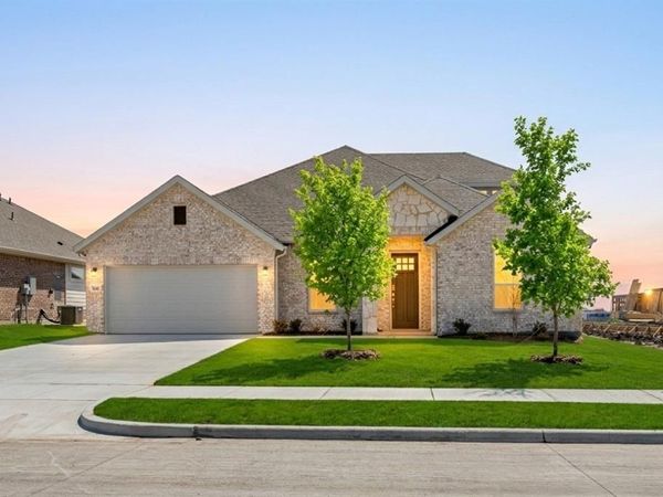 506 Fort Davis Drive, Forney, TX 75126