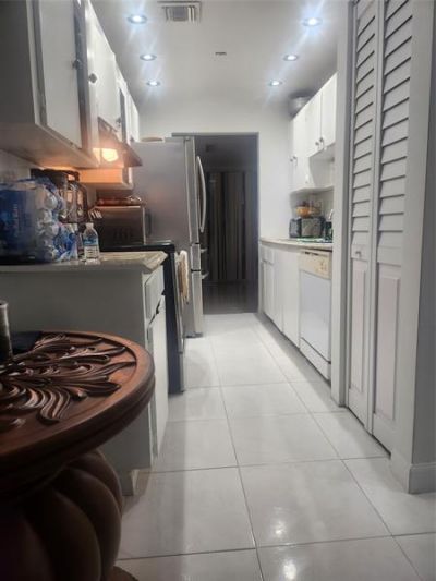 832 NW 81st Avenue, Unit 5, Plantation, FL 33324 Photo