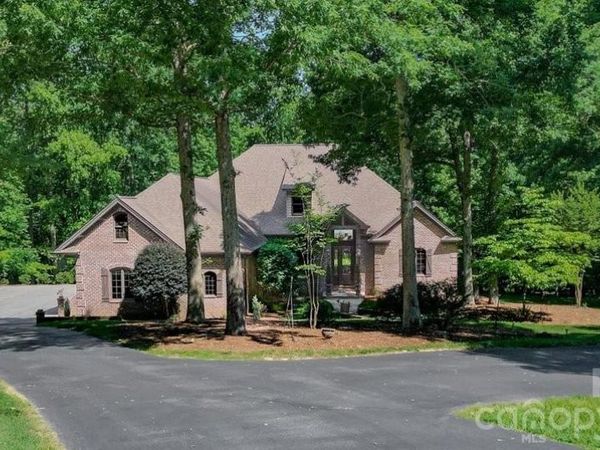 562 Rocky Cove Lane, Denton, NC 27239