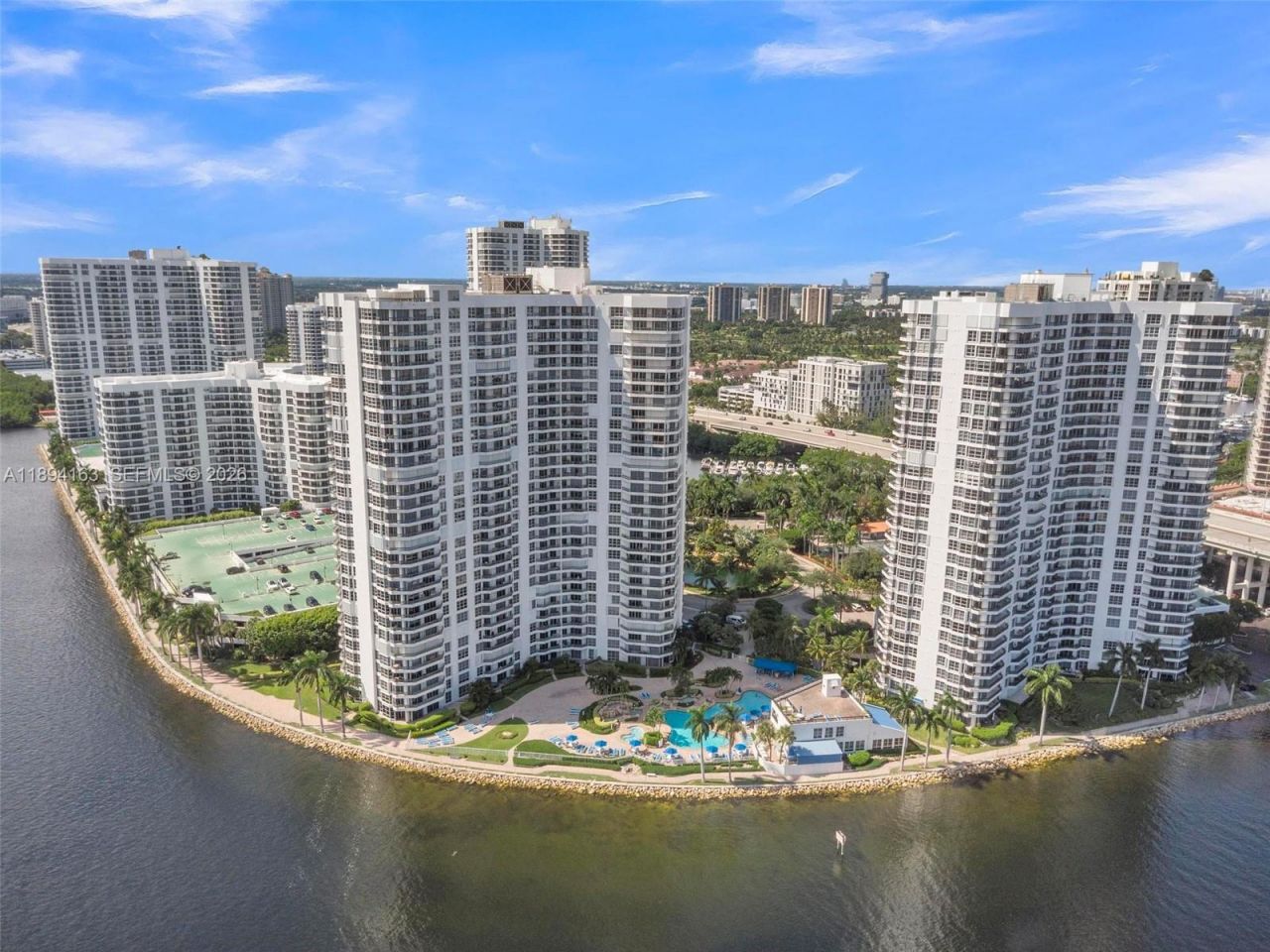 19101 NE 36th Ct, Unit 701, Aventura, FL 33180 Photo