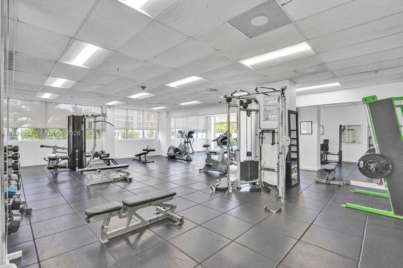 5601 Collins Ave, Unit 504, Miami Beach, FL 33140 Photo