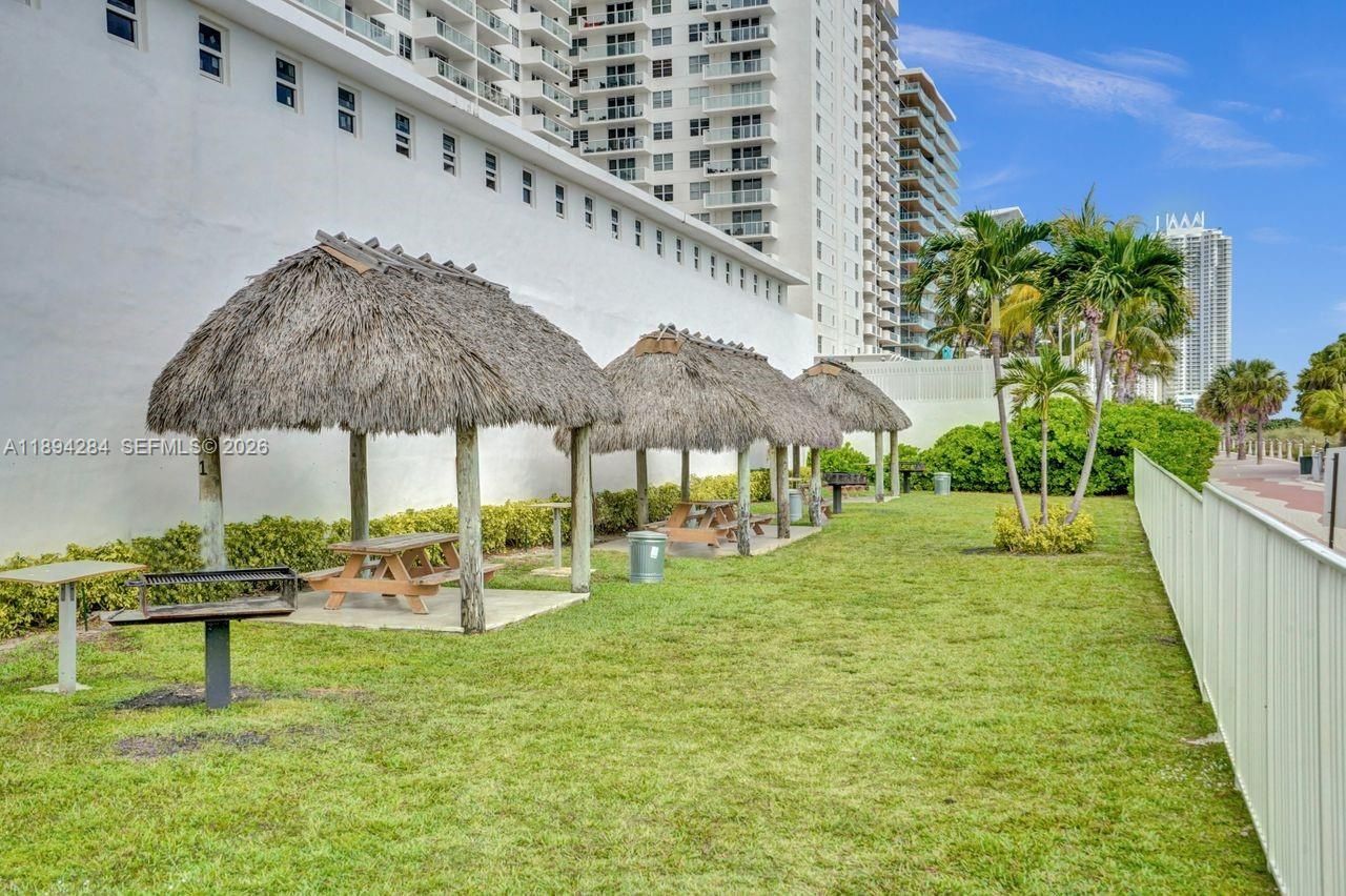 5601 Collins Ave, Unit 504, Miami Beach, FL 33140 Photo