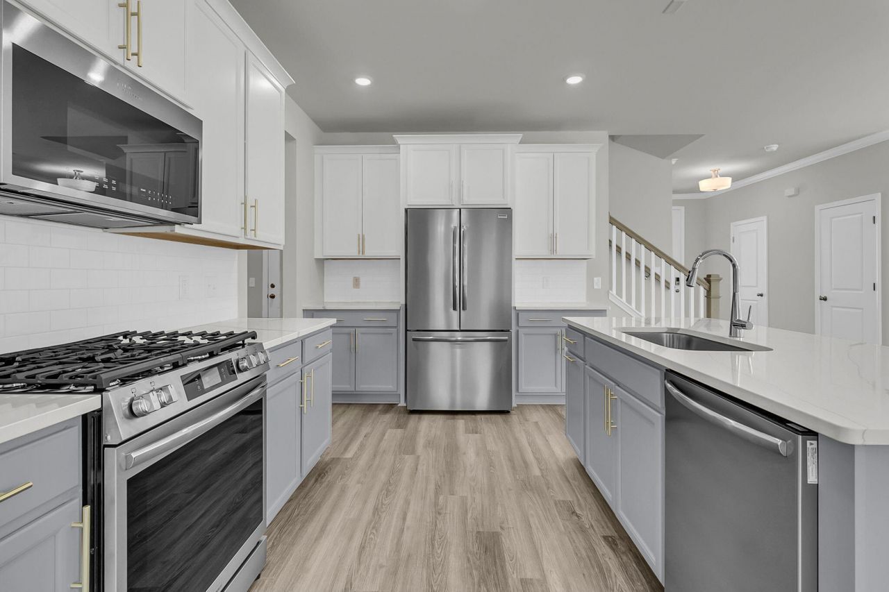 728 Alma Square Drive Photo 38