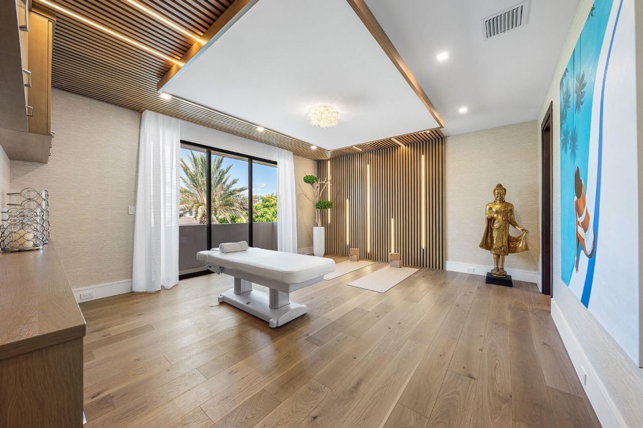 212 W Alexander Palm Road, Boca Raton, FL 33432 Photo