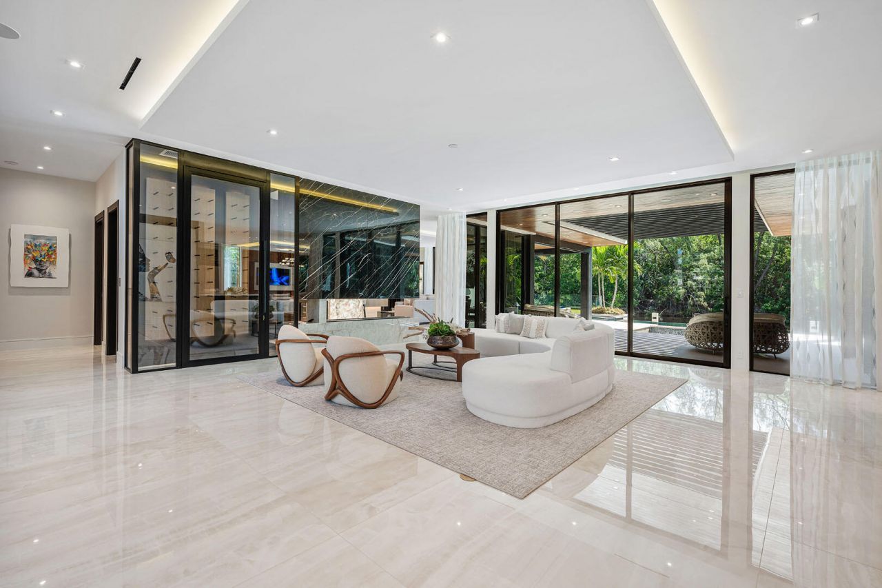 212 W Alexander Palm Road, Boca Raton, FL 33432 Photo